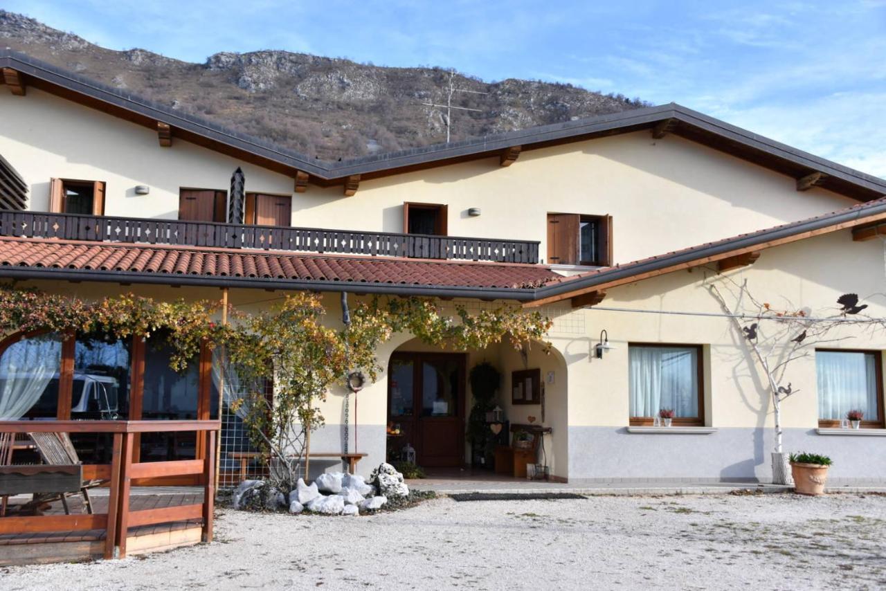 Agriturismo Ai Pradons Meduno エクステリア 写真